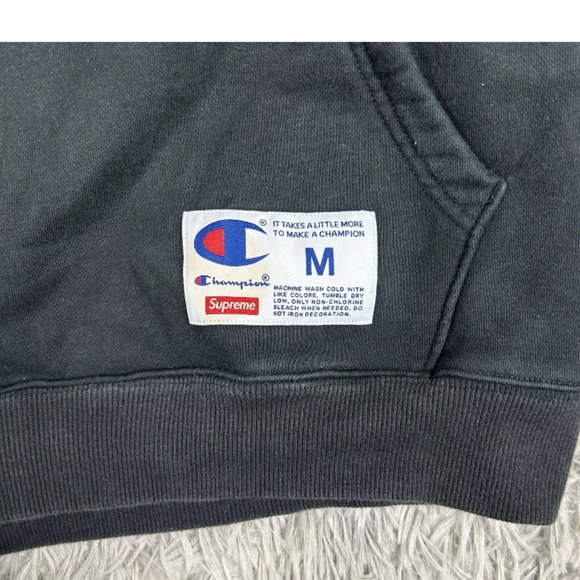 SUPREME x CHAMPION Collab Heavyweight Black Spell out Hoodie SS18 - Picture 8 of 14